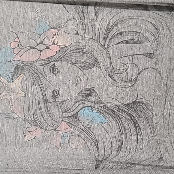 Torrid 2x Disney Little Mermaid Lace Trim Tee - Picture 3 of 4